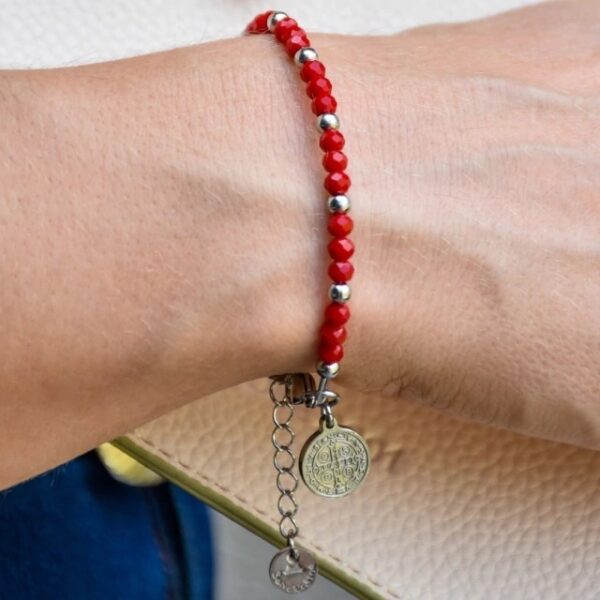 PULSERA SALVE REGINA DE ACERO CON  SAN BENITO - Image 2