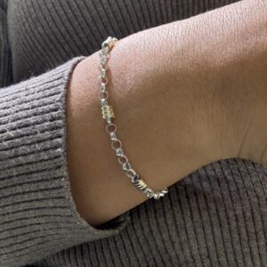 PULSERA PLATA CON ORO MODELO ROLO FINO MIDE 22CM //HILOS I 5//