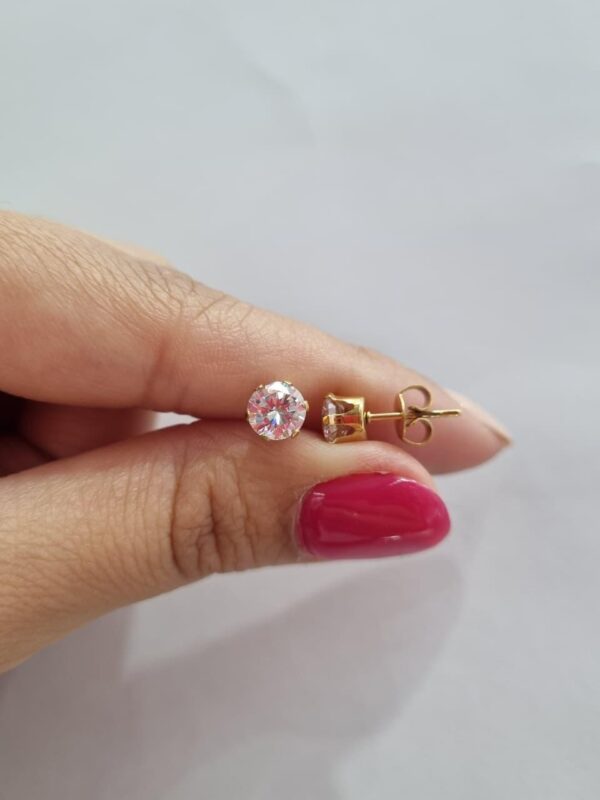 AROS de acero dorado modelo REDONDO CON PIEDRA 0,7MM - Image 2