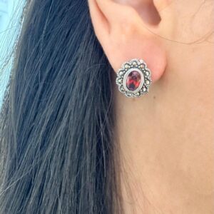 AROS DE PLATA LINEA HINDU DISEÑO FLOR ROJA