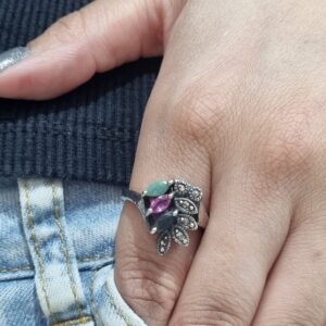 ANILLO DE PLATA LINEA HINDU MODELO CON PIEDRAS