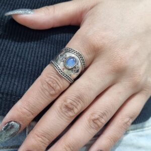 ANILLO DE PLATA LINEA HINDU CON PIEDRA NATURAL