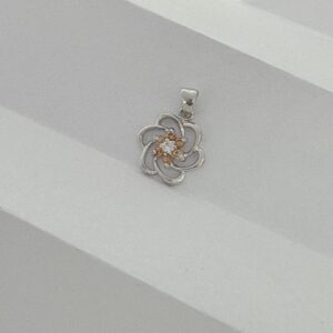 DIJE DE PLATA RODINADA MODELO FLOR