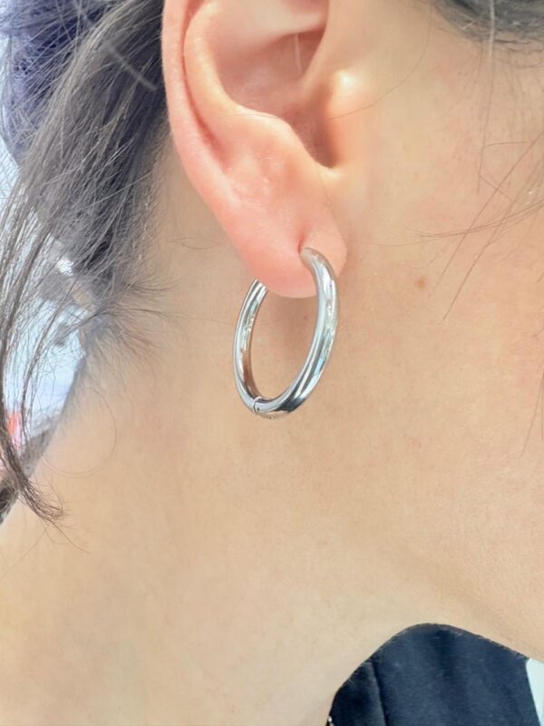 AROS DE ACERO MODELO CUBANO LISO MIDE 2CM