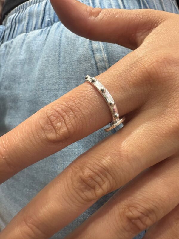 ANILLO DE PLATA MODELO ROSARIO CON SAN BENITO - Image 3