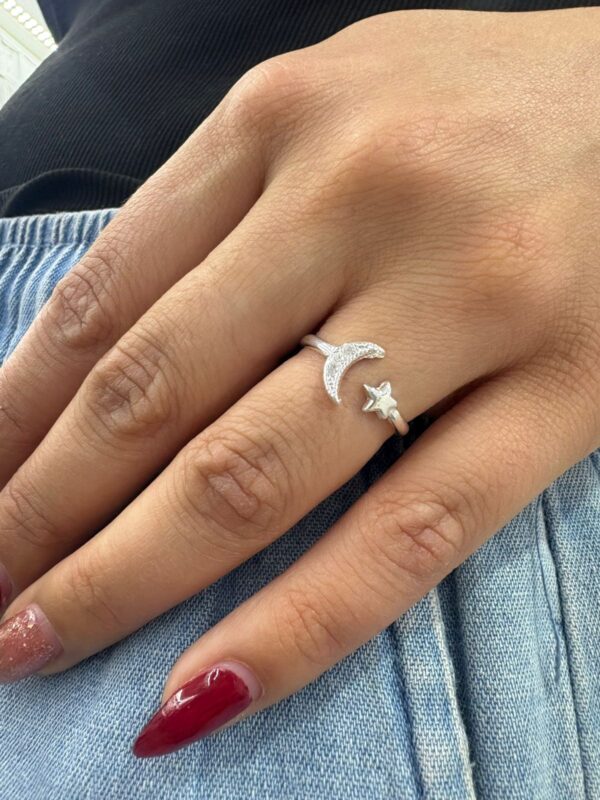 ANILLO DE PLATA MODELO LUNA Y ESTRELLA - Image 2