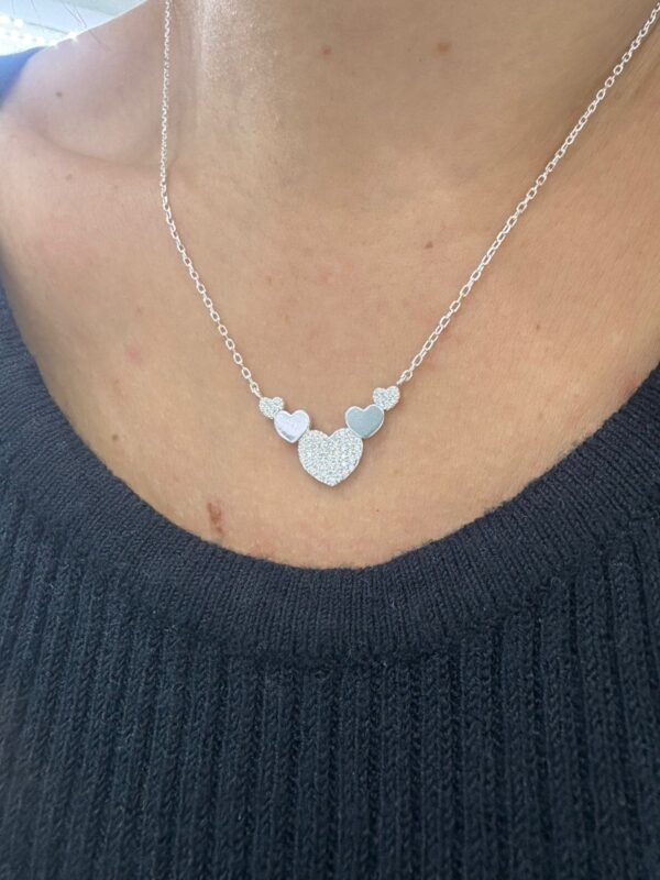 CONJUNTO DE PLATA RODINADA MODELO CORAZONES - Image 3