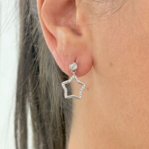 AROS DE PLATA RODINADA MODELO ESTRELLA COLGANTE