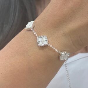 PULSERA de acero blanco diseño TREBOL blanco