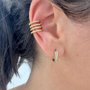 ARO DE ACERO DORADO MODELO CUFF