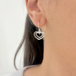 AROS DE PLATA MODELO CORAZONES CALADOS