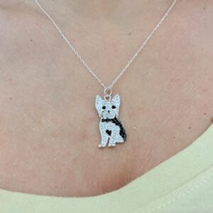 CONJUNTO DE PLATA RODINADA MODELO PERRO YORKSHIRE