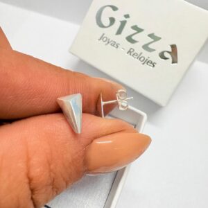 AROS DE PLATA MODELO TRIÁNGULO CHICO