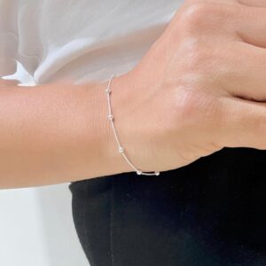 PULSERA DE PLATA MODELO ESFERAS INTERCALADAS