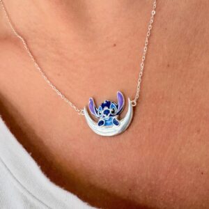 CONJUNTO DE PLATA MODELOO LUNA CON STITCH