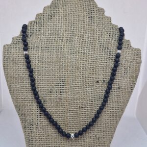 CADENA DE PIEDRA VOLCANICA 8MM Y ACERO BLANCO