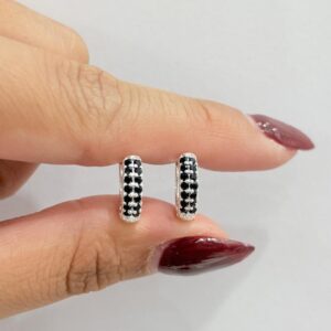 AROS DE ACERO BLANCO MODELO HUGGIES COLOR NEGRO