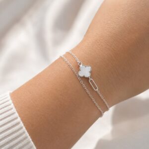 PULSERA DE PLATA MODELO DOBLE CON TREBOL NACAR
