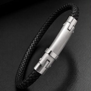 PULSERA DE CUERINA Y ACERO CON DISEÑO