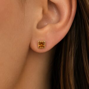 AROS DE PLATA CON ORO MODELO CUADRADO DE 6MM COLOR AMBAR A ROSCA