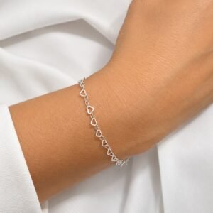 PULSERA DE PLATA MODELO CORAZONES CALADOS
