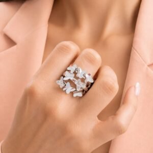 ANILLO DE PLATA RODINADA MODELO MARIPOSAS